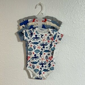 Rosie Pope Baby, Boy, 3-6 months, 5 PK bodysuit/onesie.